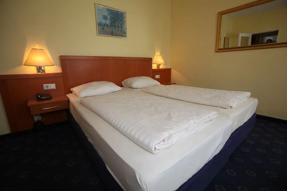 ***  Hotel Continental Frankfurt Frankfurt am Main Németország