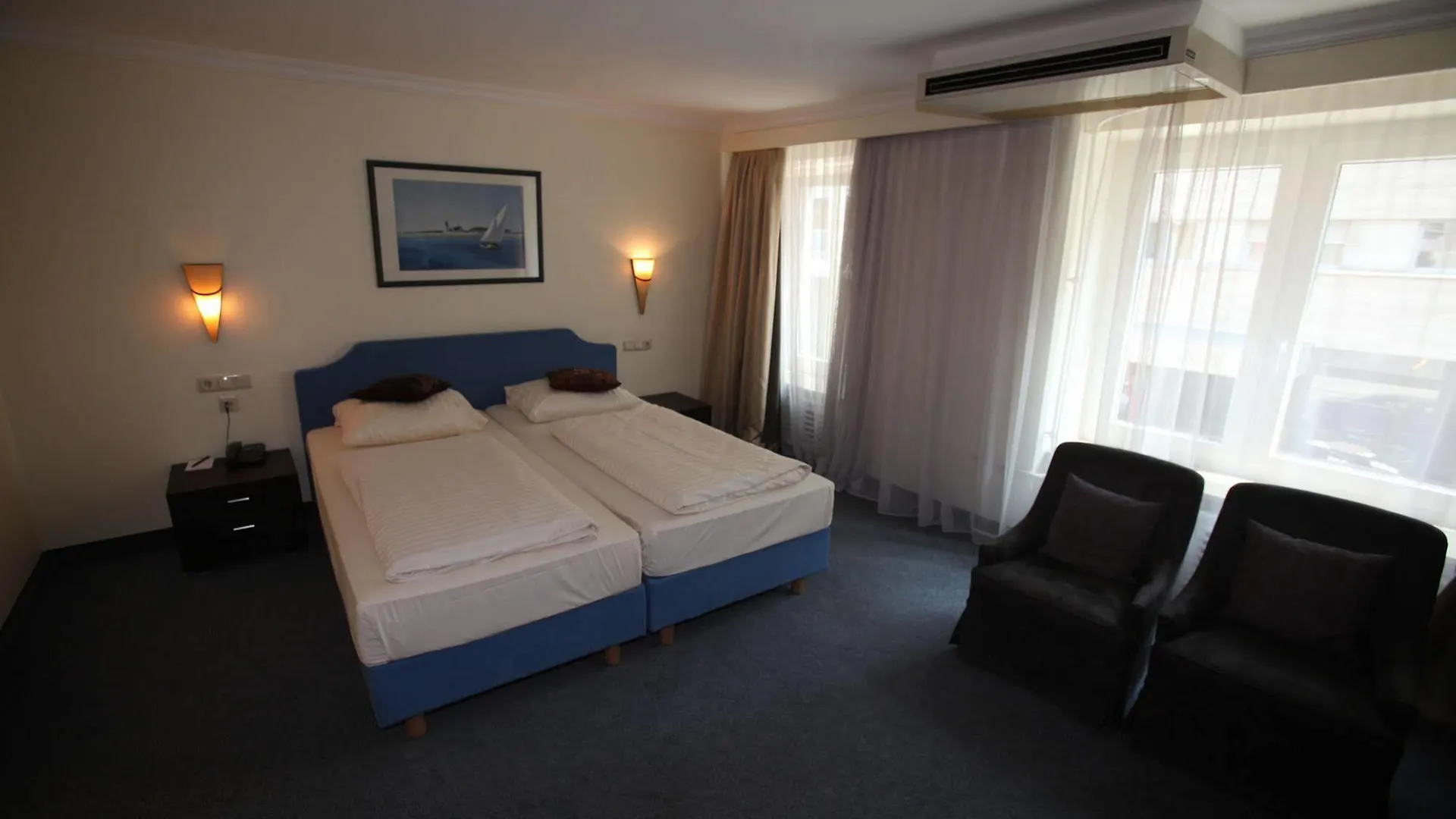 Hotel Continental Frankfurt Frankfurt am Main 3*,  Németország